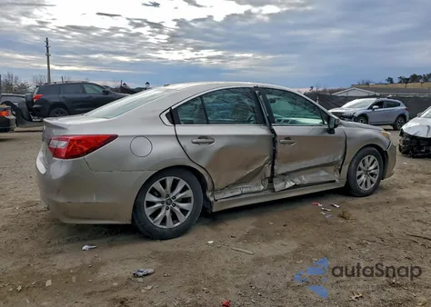 2015 Subaru Legacy 2.5I Premium z USA, uszkodzony, nr VIN 4S3BNBD67F3025652